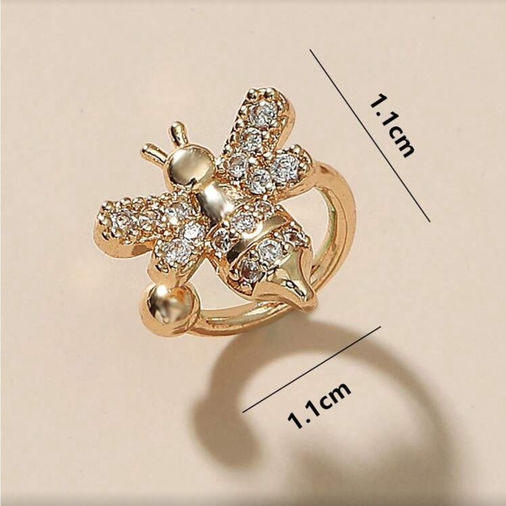 ✨NEW Gold tone Crystal Rhinestone Bee Stud Earring cuff - Picture 3 of 3